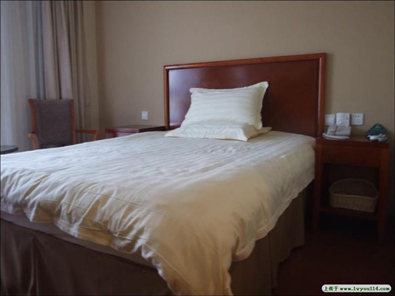 Greentree Longwu Road Express 2* Shanghai